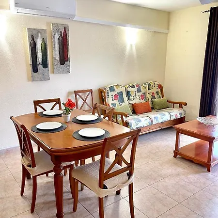 Apartbeach Miguel Anton Vistas Playa Y Climatizado